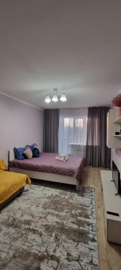 Apart Рядом С Mega Аlma-Ata Almaty Exterior foto